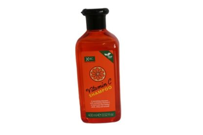 A nourishing shampoo with revitalizing vitamin c,to leave your hair feeling sleek,shiny and smooth vitamin c shampoo has been specially formulated to help reinvigorate your hair,leaving it glossy and soft.